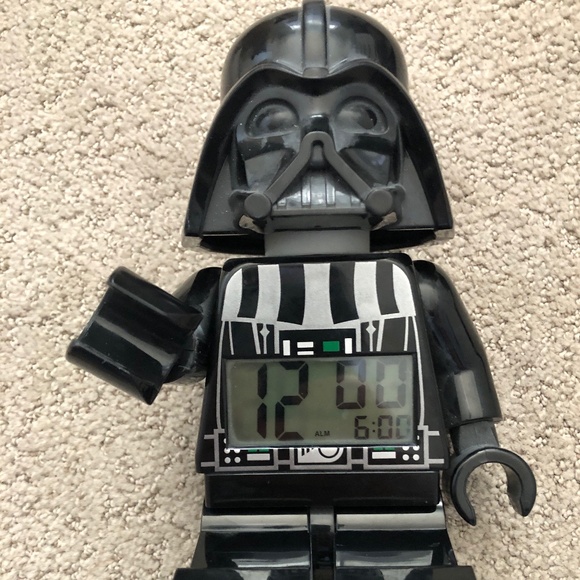 LEGO Star Wars Darth Vader Alarm Clock - Picture 1 of 6